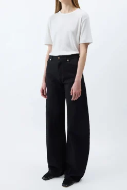 Amoret Barrel-leg Jean in Black Recycled Cotton Denim