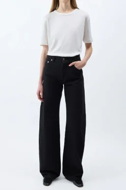 Amoret Barrel-leg Jean in Black Recycled Cotton Denim