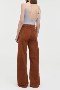 Amoret Barrel-leg Jean in Cognac Suede