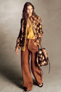 Amoret Barrel-leg Jean in Cognac Suede