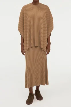 Baron Knit Cropped Poncho in Camel Merino Wool Cashmere