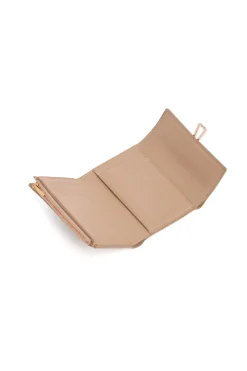 Compact Flat Wallet in Nude Leather