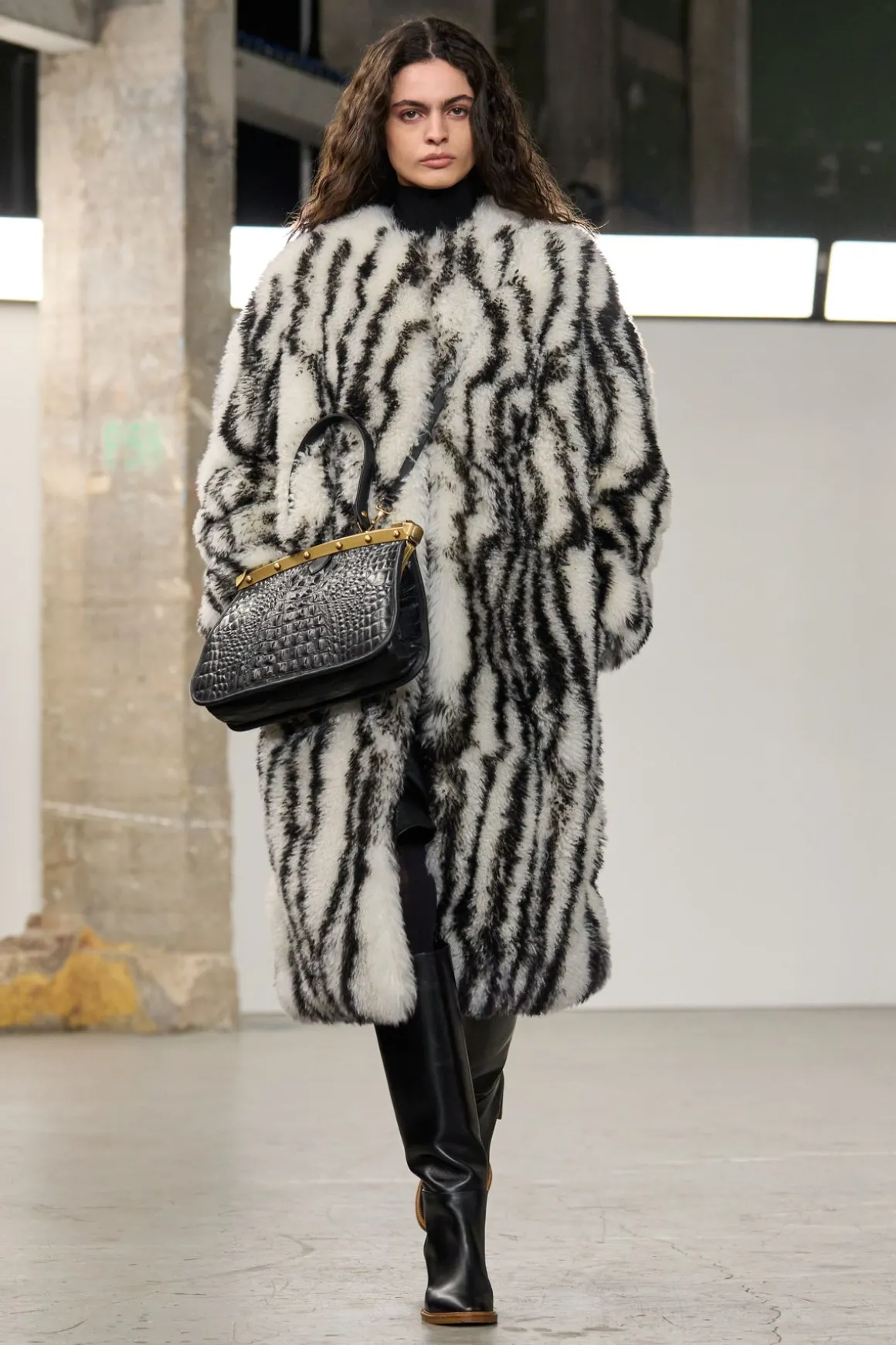 Ebel Coat in Ivory & Black Cashmere Shearling