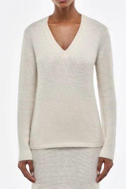 Isiah Knit V-Neck Sweater in Ivory Cashmere