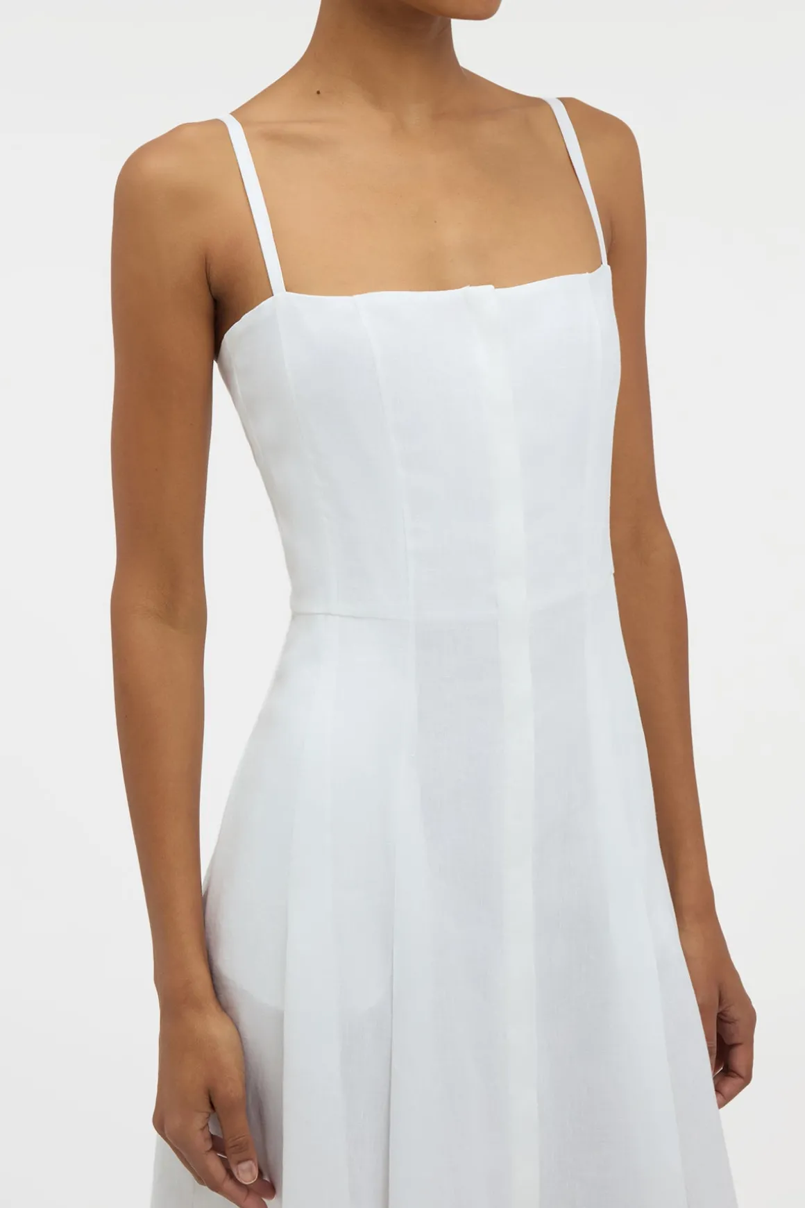 Magritte Dress in White Aloe Linen