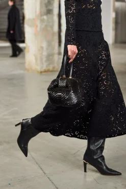 Nina Bag in Black Leather Snake Scales