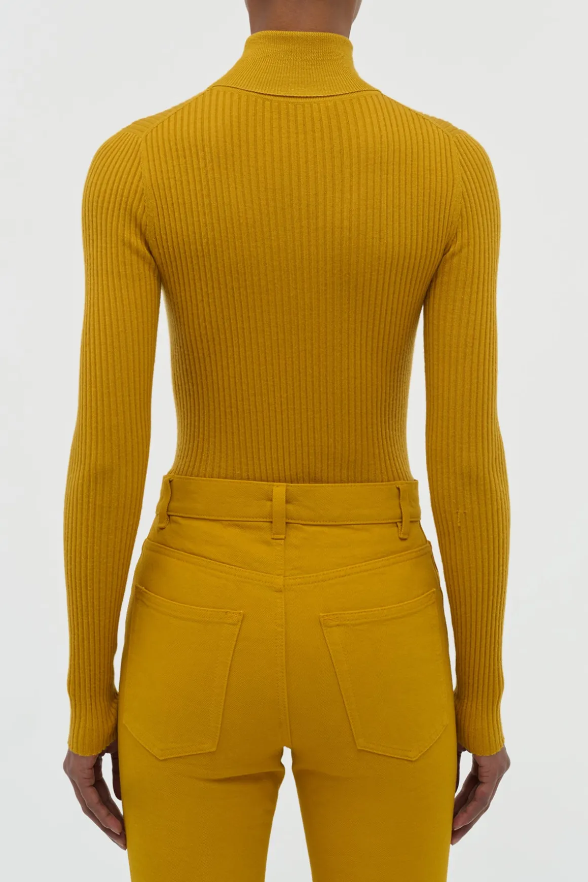 Peppe Knit Turtleneck in Golden Birch Cashmere Silk