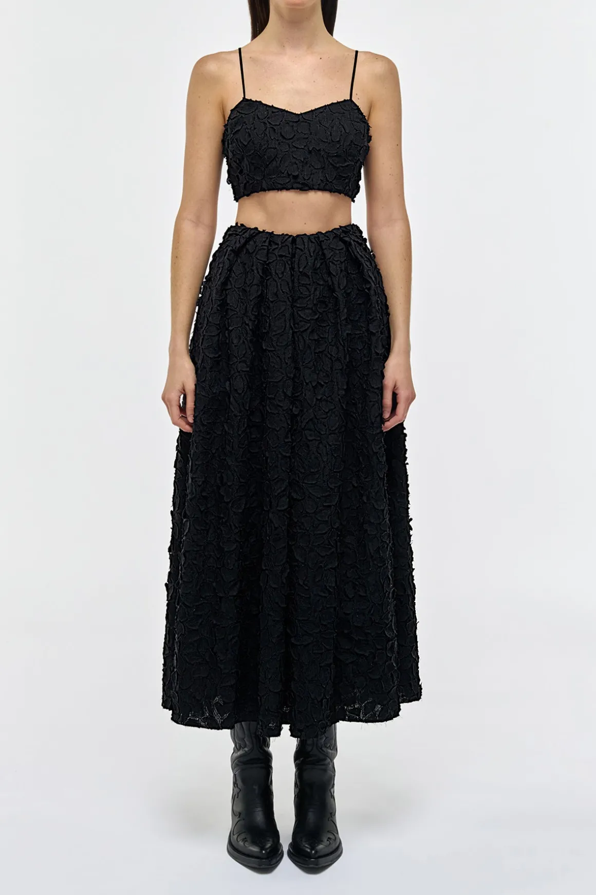 Priya Embroidered Leaves Top in Black Linen