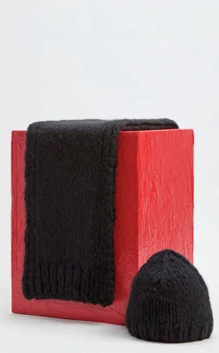 Pyke Knit Scarf in Black Welfat Cashmere