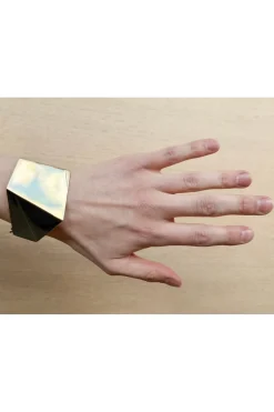 Saka Cuff in 18K Yellow Gold