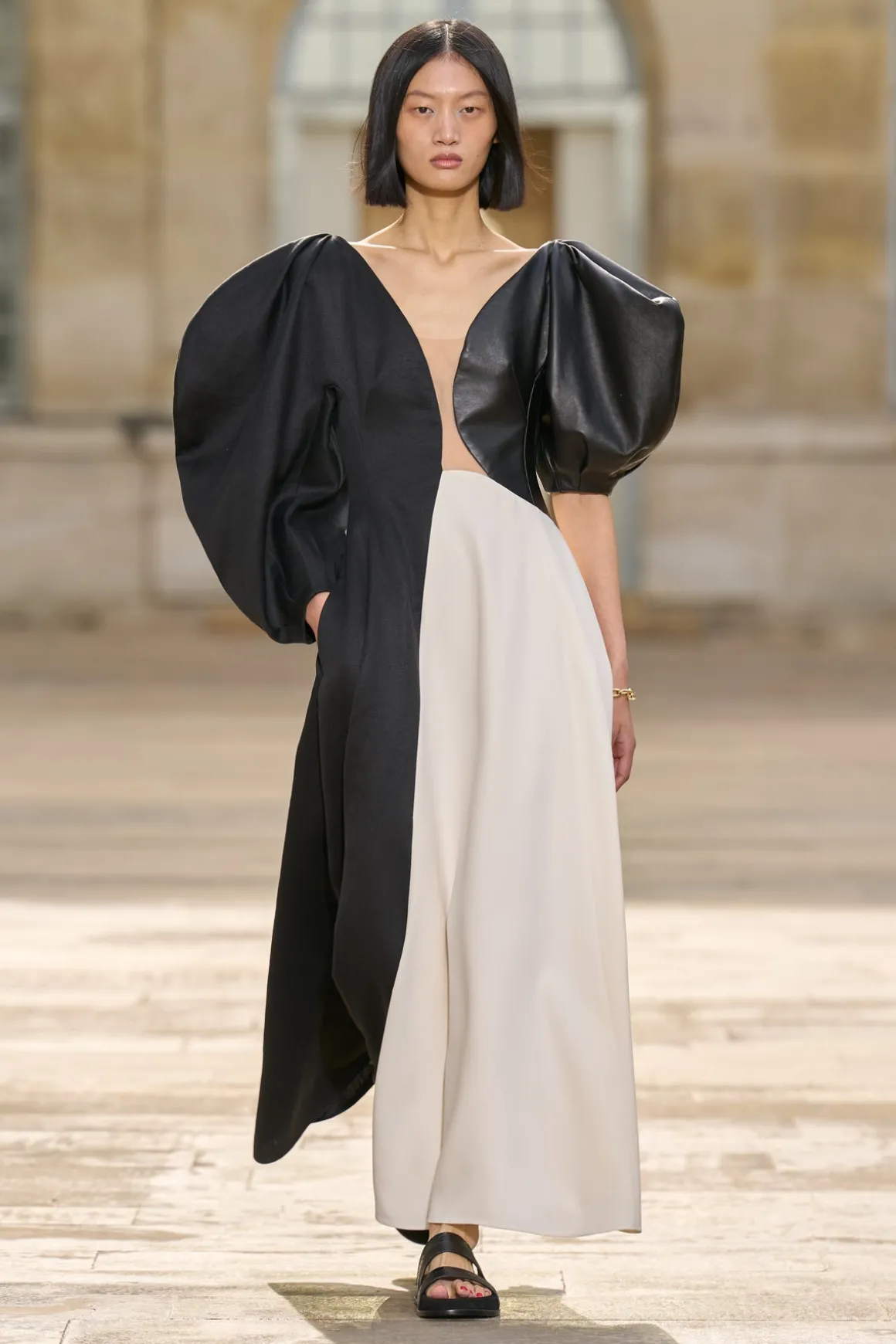 Sephir Puff Sleeve Maxi Dress in Ivory Silk Wool Cady, Black Linen Slub & Leather