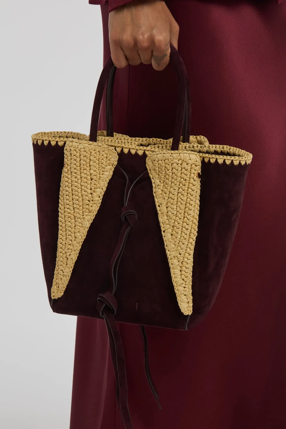 Small Marija Tote Bag in Bordeaux Suede & Raffia