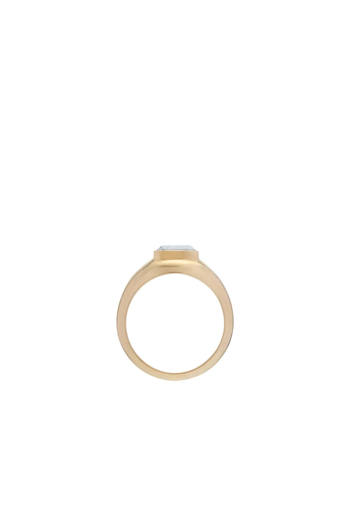 Small Ring in 18K Yellow Gold & Howlite Stone