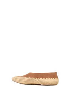 Strength Flat Shoe in Camel Suede & Natural Raffia
