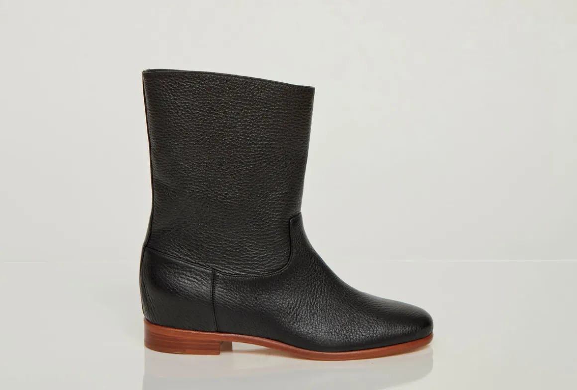 Tina Ankle Boot in Black Textured Leather